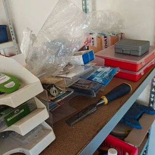 Diverse doe het zelf materiaal inclusief stelling