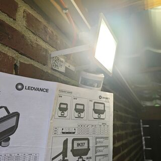 2x Buitenlamp met sensor