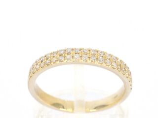 Gouden rijring met diamanten