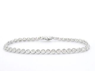Witgouden armband vol met diamanten gezet