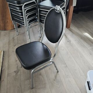 Ca. 10x Stoelen, Stock Chair, zwart