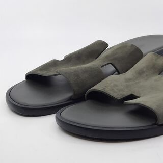 Paar slippers, maat 45, Hermès