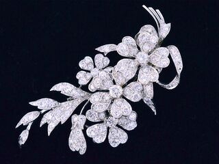 Antieke broche met diamanten 12.00 carat