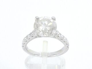 Gouden diamanten solitair ring met een grote diamant van 4.00 carat en