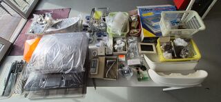 Partij Camper en caravan onderdelen, O.a. Reimo, Remis