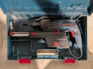 Boorhamer 710W 230V SDS-plus met stofafzuiging Bosch, GBH 2-23 REA, bo