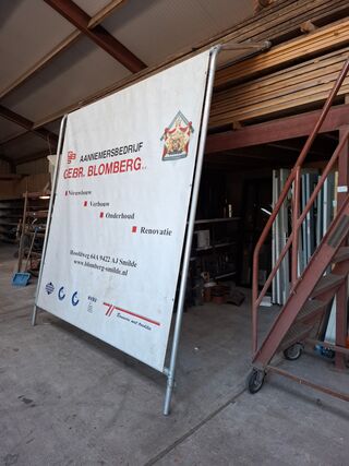 2x Doorwerkscherm