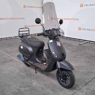 Bromfiets, Santini, Capri, 2022
