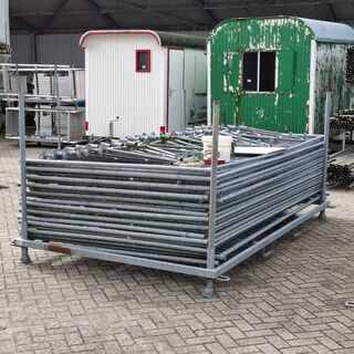 Ca. 20x Bouwhek in transportbok