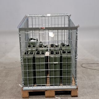 9x Jerrycan