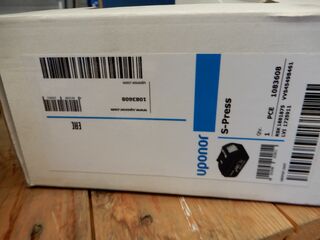 Accu, Uponor/Makita, S-Press, zwart