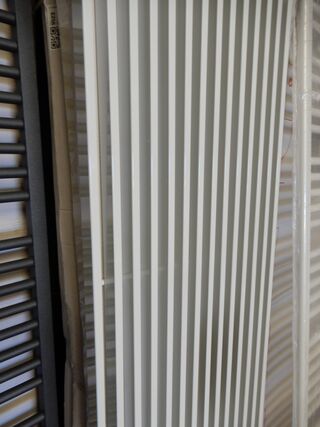 Decorradiator, wit