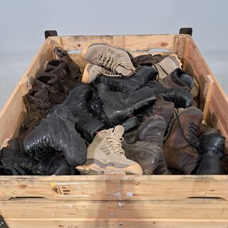 Partij diverse schoenen