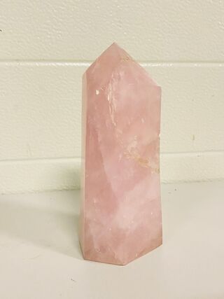 Rozenkwarts obelisk