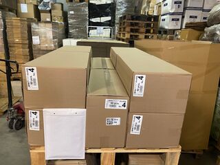 Ca. 10x Dozen a 50 stuks verzendenveloppen, wit