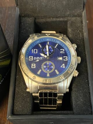 6x Horloges diverse uitvoeringen