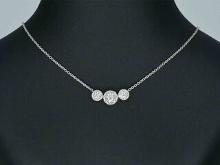 Witgouden ketting met briljant geslepen diamanten