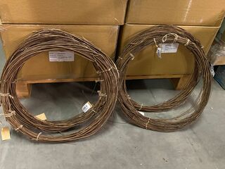 Ca. 11x Dozen a 12 stuks natuurlijke kransen