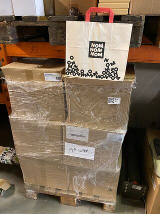 Ca. 10x Dozen a 250 stuks papieren draagtassen, groot