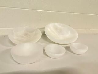 5x Seleniet schalen rond