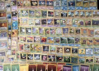 Ca. 131x Vintage Pokémon-kaarten