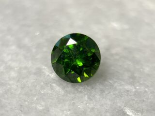 Demantoid – 1.03 carat natuurlijke demantoid