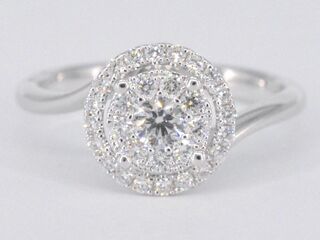 Witgouden entourage slagring met diamanten