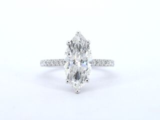 Witgouden solitaire ring met een marquise diamant van 2.00 carat met h