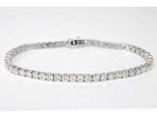 Witgouden tennisarmband met 8.00 carat diamant