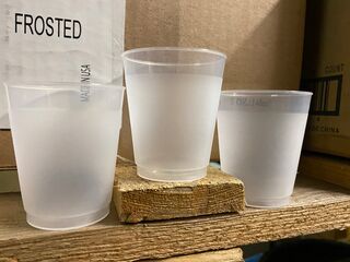 Ca. 2000x Frost-flex bekers, transparant