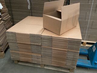 Ca. 155x Verzenddozen, bruin, 53x38x23cm