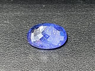 Tanzaniet – 6.85 carat natuurlijke Tanzaniet (gecertificeerd)
