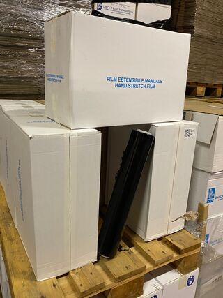 Ca. 30x Rollen handwikkelfolie, zwart