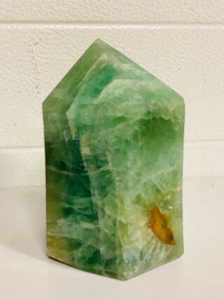Fluoriet obelisk (6-zijdig)