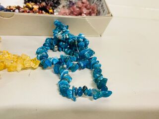 Ca. 75x Armbanden split assorti