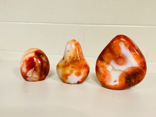 3x Carneool vrije vormen