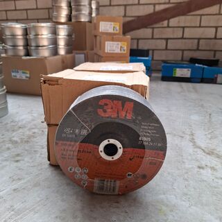 4 doos a 10 stuks Afbraamschijf 3M, 180×6,8×22,23mm
