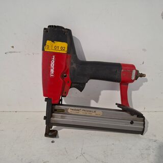 2x Pneumatisch nietpistool, Haubold, PN 5030 L/B en SKN 50 L/16-I