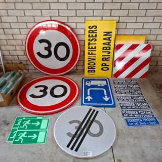 Assortiment waarschuwings/aanduidingsborden