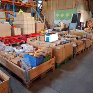Grote partij divers ijzerwaar op 5x pallet