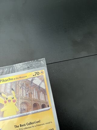 Pikachu at the Museum promo-Pokémon-kaart (In groot formaat)