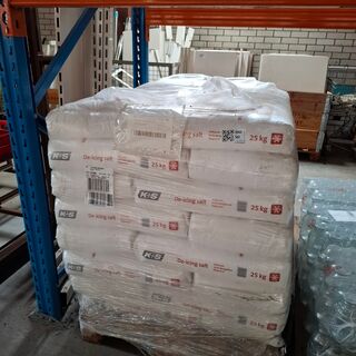 40 zak a 25 kilo Strooizout K+S