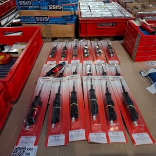 18x Spanningzoeker +bougievonktester Midlock, TE-125