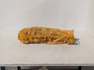 Pallet met aanmaakhout