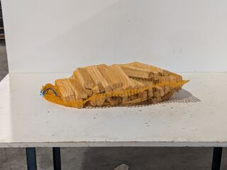 Pallet met aanmaakhout
