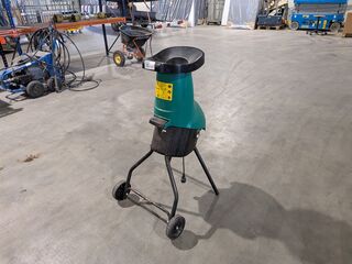 Takkenversnipperaar Black & Decker, GS1800