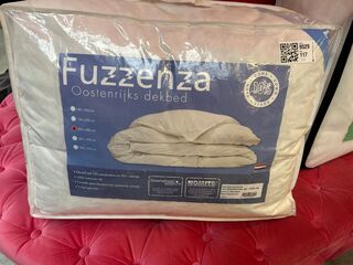 2x Dekbed (1x 200×200 cm, 1x 140×200 cm)