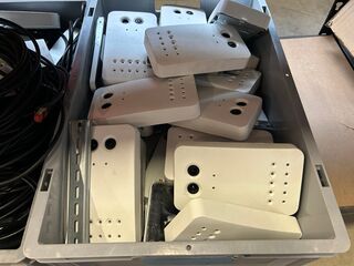 3x Inhoud krat w.o. 4G LTE Router W.o. D-Link