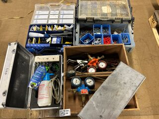 Partij gereedschap en toebehoren