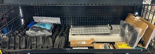 11x Technische onderdelen en accessoires w.o. schakelvoeding W.o. Mean